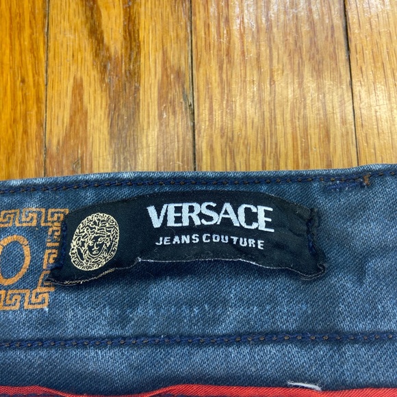 Versace Distress Jeans 32 - Picture 8 of 9